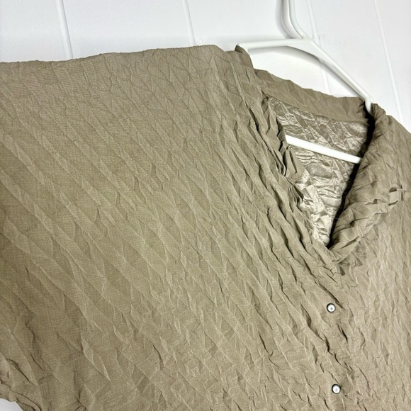 Babette Crinkle Top Anthropologie Snap Button Tan Brown Laganlook Size Small - Picture 3 of 9